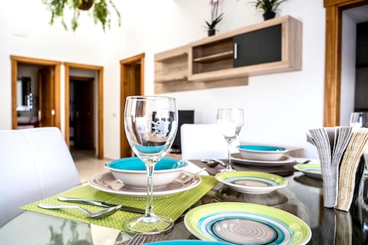 Comfortable House In Tias With Free Parking 외부 사진