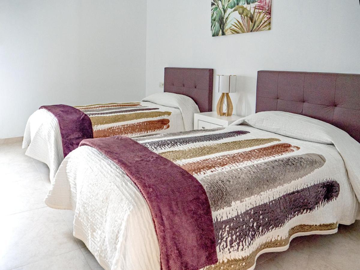 Comfortable House In Tias With Free Parking 외부 사진