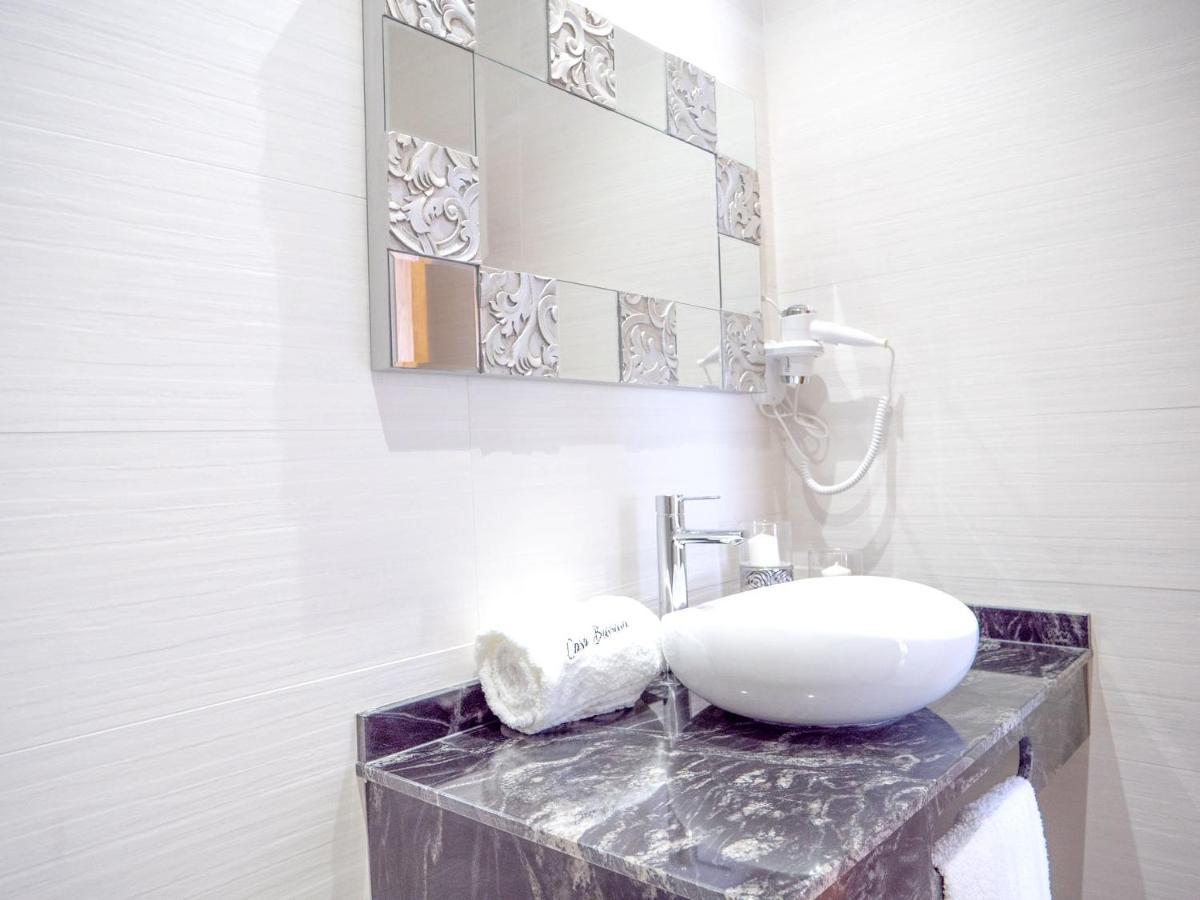 Comfortable House In Tias With Free Parking 외부 사진